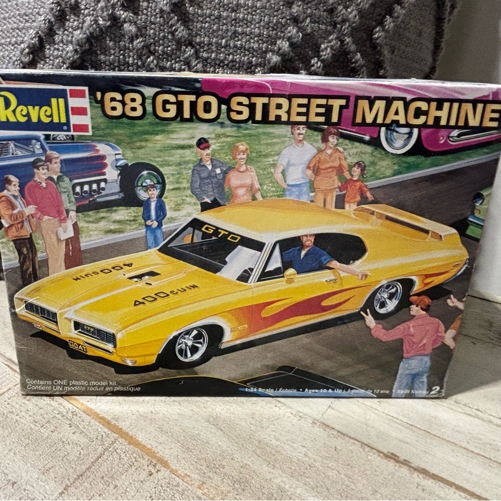 Rare Revell '68 Pontiac GTO Street Machine Model Kit: 1:24 Scale